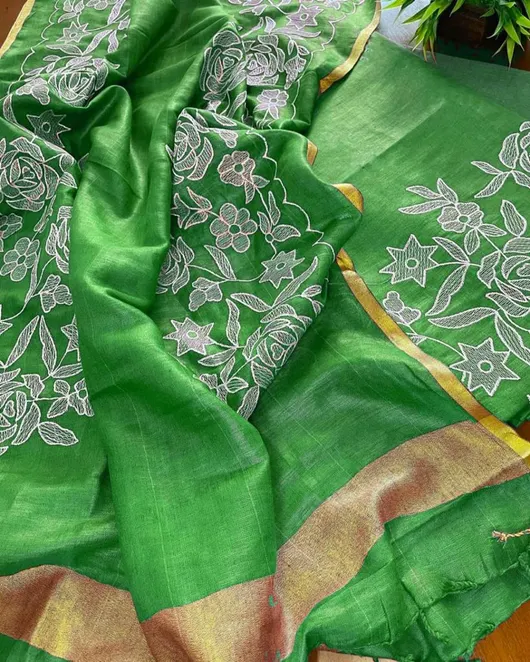 Elegant Cotton‑Linen Suit Piece with Intricate Hand Embroidery